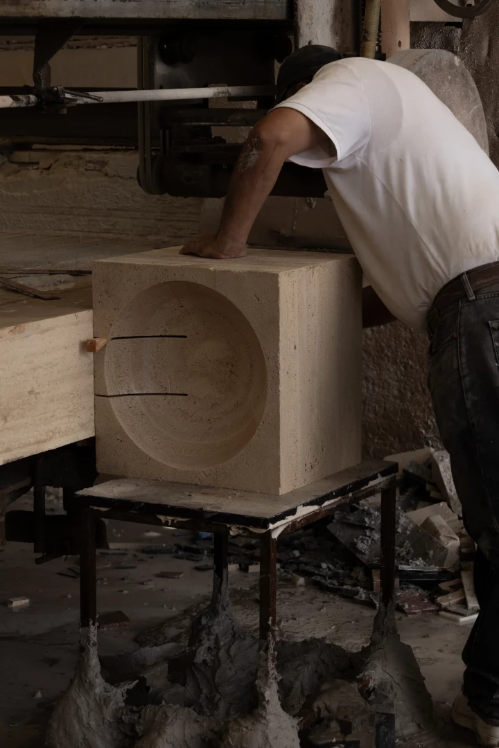 M_002 Side Table - Image 11