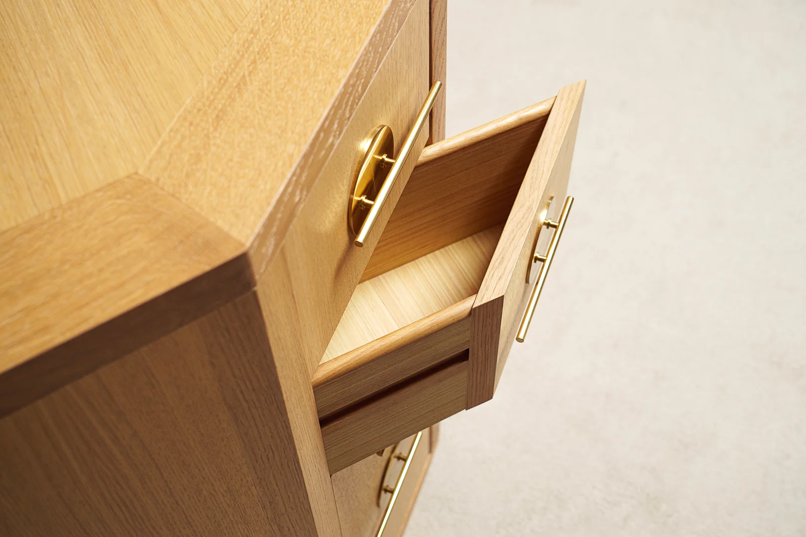 Delta Chest of Drawers - Image 6