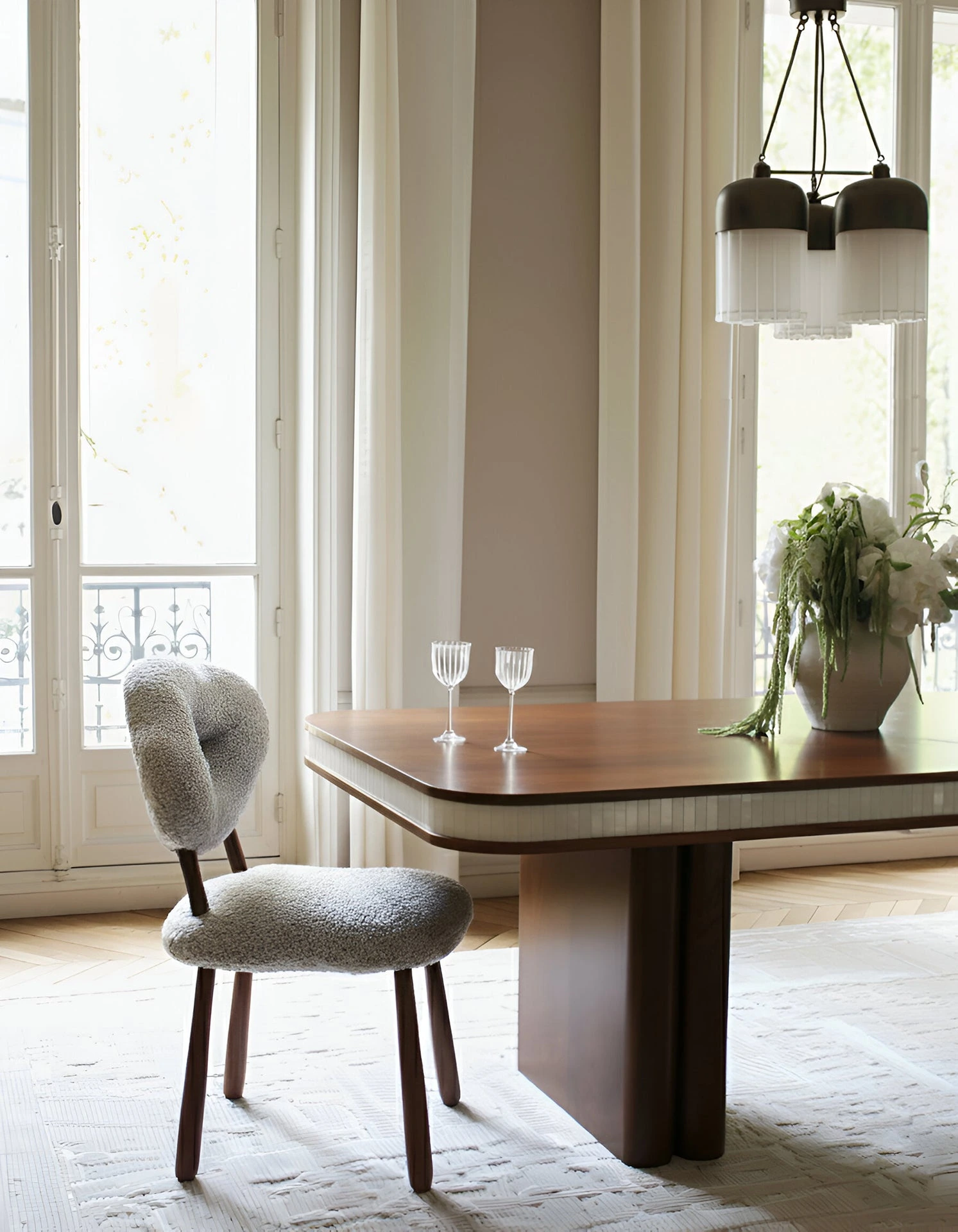 Doppio Dining Table