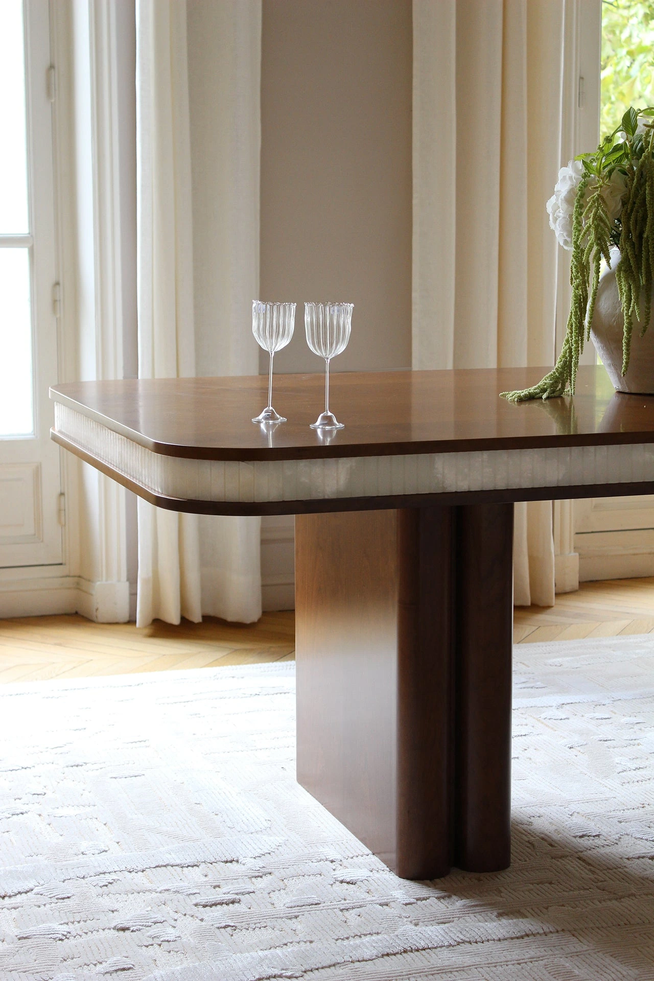 Doppio Dining Table