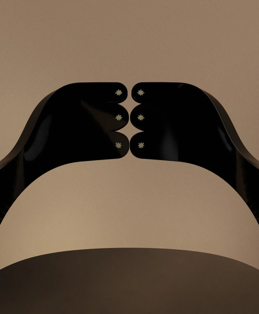 The Hug Chair - Image 6