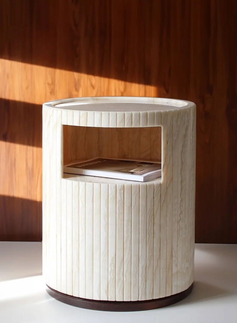 Ischia side table Ivory Onyx