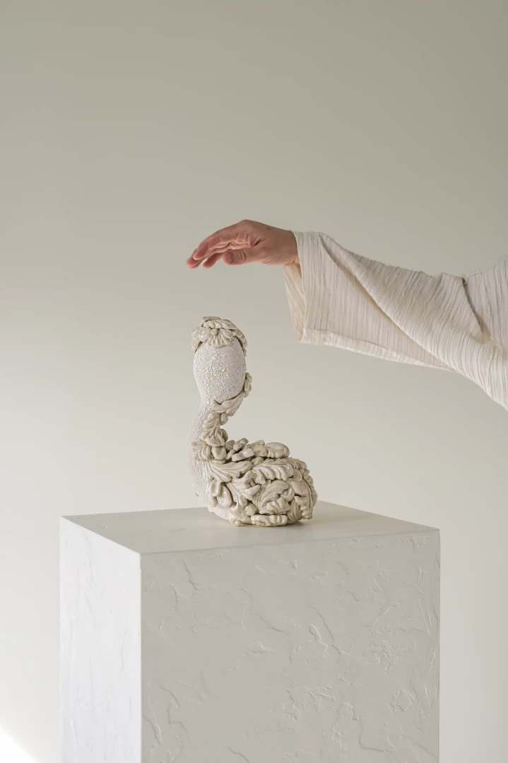 Moonlit Swan - Image 8