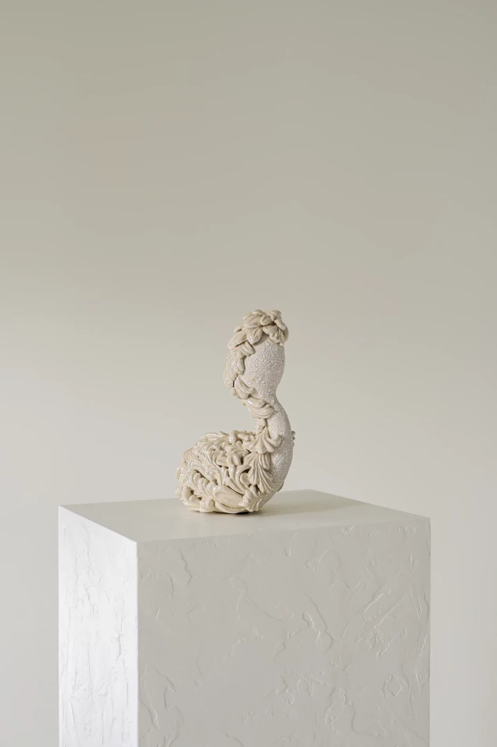 Moonlit Swan - Image 5