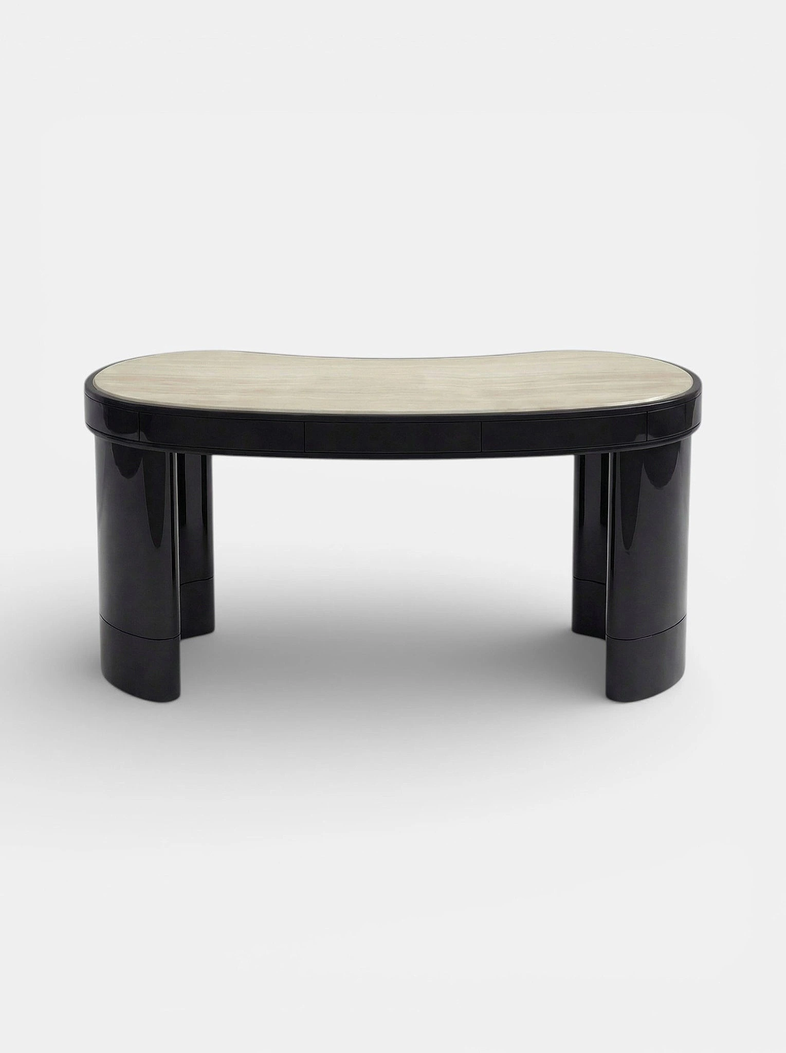 Nicola Desk