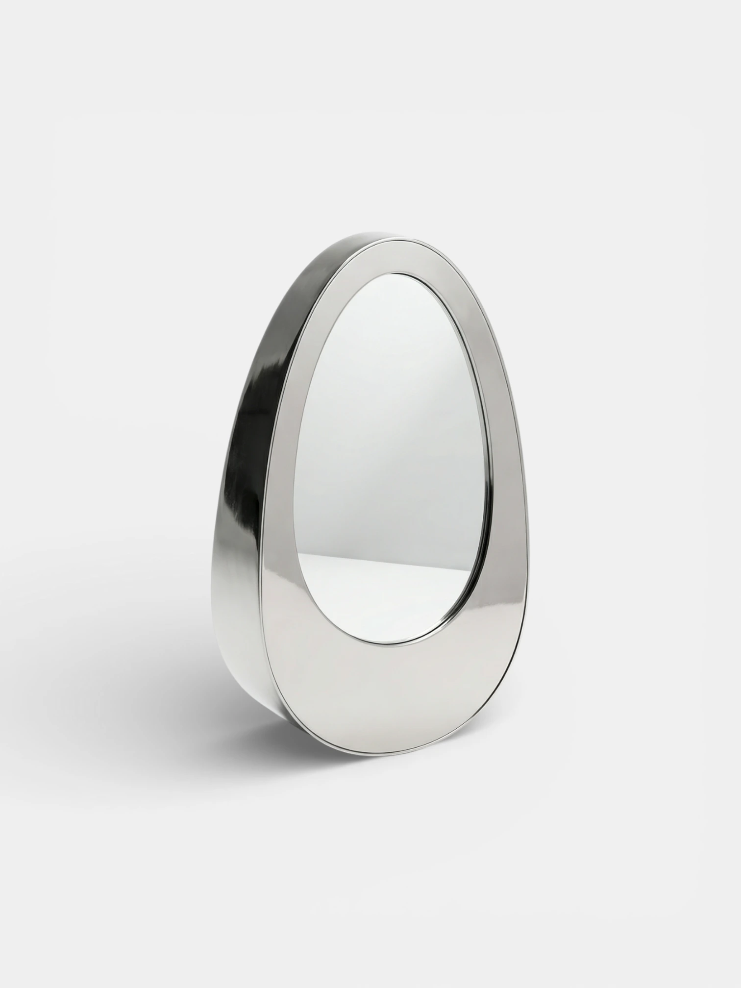 Ovio Mirror - Image 1
